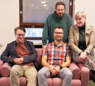 Centre for Research on Energy and Clean Airin johtava analyytikko Lauri Myllyvirta sekä europarlamentaarikko Ville Niinistö. Ohjelman juontajat Harri Moisio ja yhteiskuntasuhde- ja vastuullisuusjohtaja Riitta Larnimaa Pohjolan Voimasta.